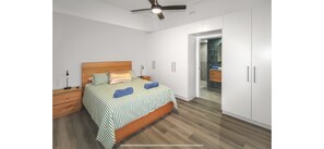 4 bedrooms, desk, free WiFi, bed sheets