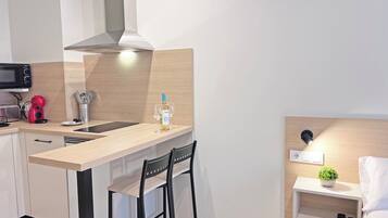 Premium Studio | Private kitchen