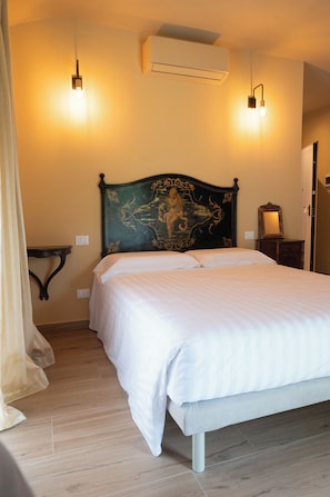 Classic Double or Twin Room, Patio