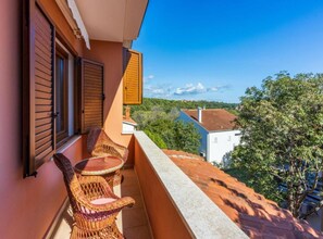Apartment (Two Bedroom Apartment with Balcony an) | Balkon