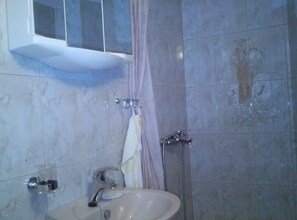 Apartment (Villa Solea apartment A1) | Bathroom - Villa Solea (Hvar)