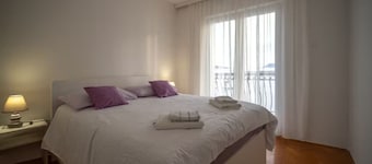 Salt & Sun Apartment