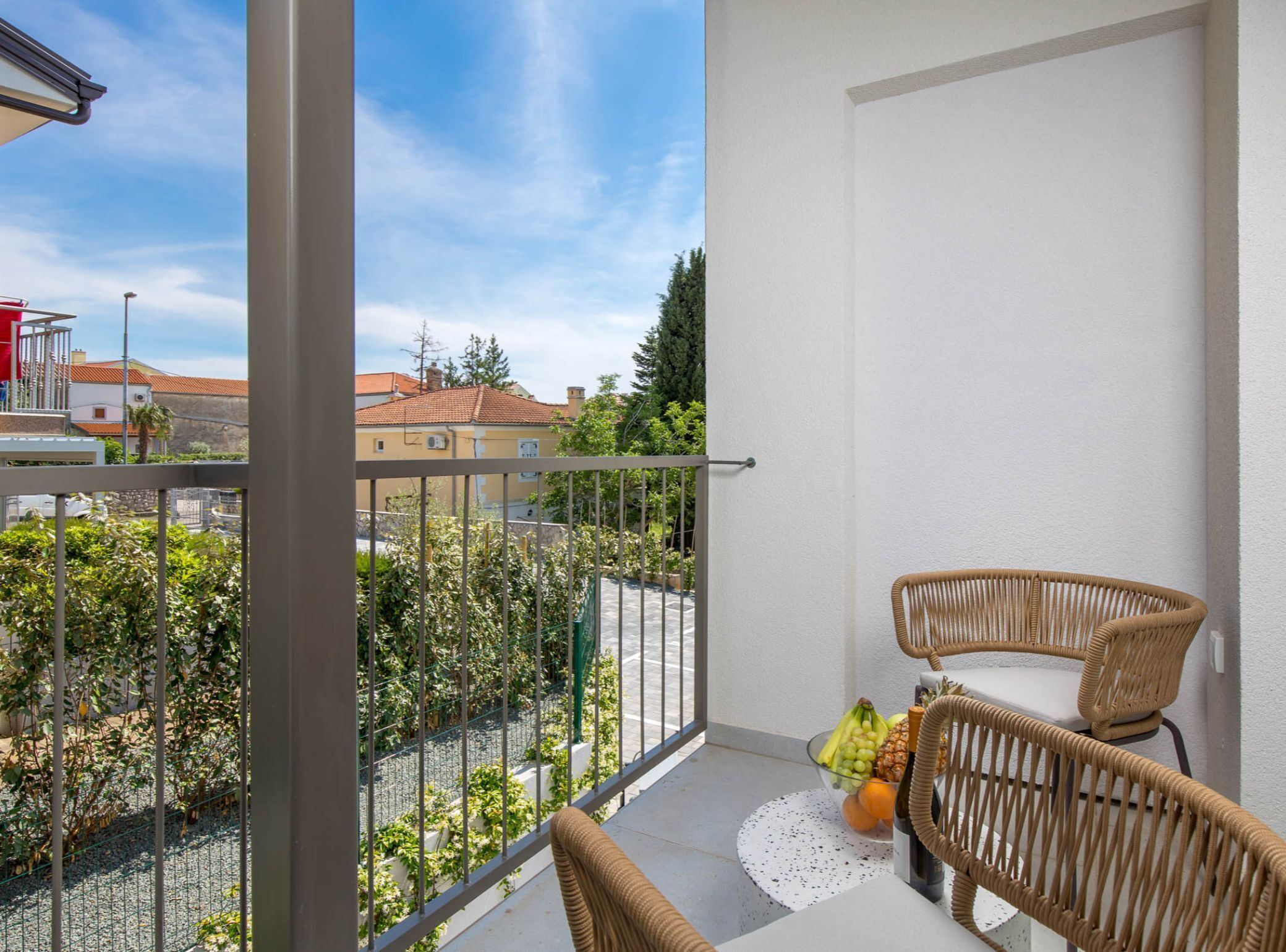 Apartment (One Bedroom Apartment with Balcony) | Balcony