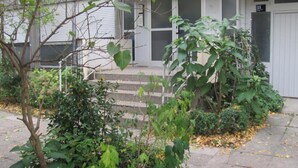 Unclassified image, 5 of 25, button - Apartment Alma (Zagreb)