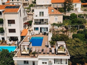 公寓 (Three Bedroom Apartment with Balcony) | 外观