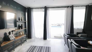 Apartment (Two Bedroom Apartment with Sea View) | Living room