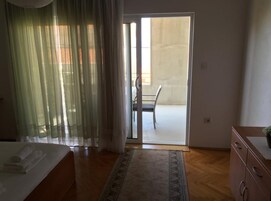 6 habitaciones y wifi gratis 