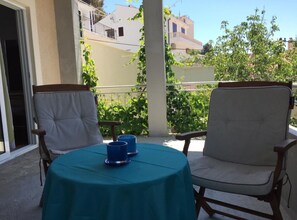 Apartment (Two Bedroom Apartment with veranda) | Balkoni