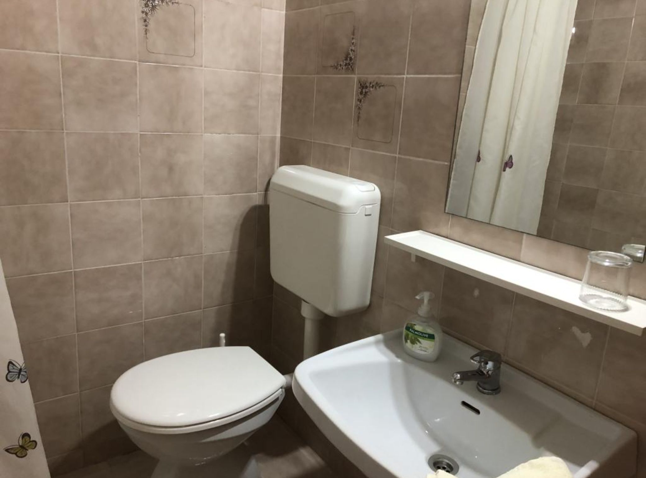Apartment (Two Bedroom Apartment with Terrace) | Bathroom | Towels