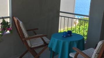 Apartment (Two Bedroom Apartment with veranda) | Balcony