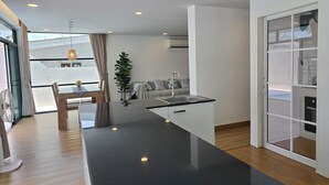 Interior - Gorgeous 4-bedroom house with AC in charming Chiang Mai (Chang Wat Chiang Mai)