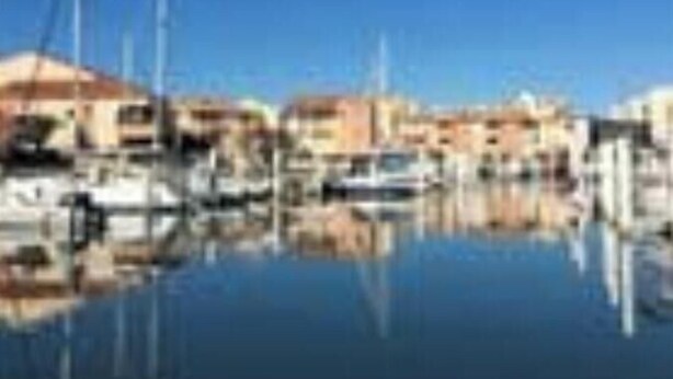 Marina/club náutico