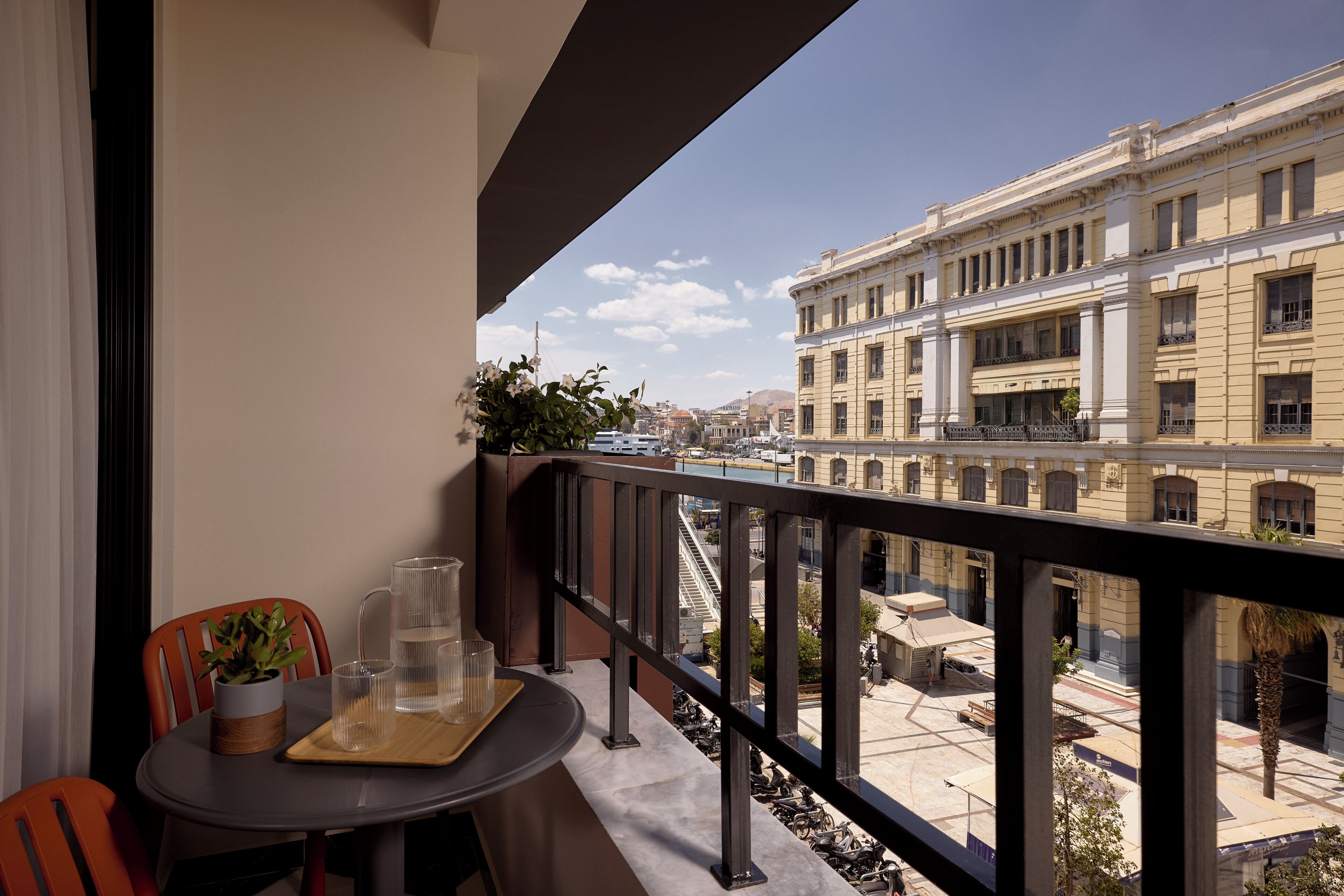 Comfort Double Room with Balcony & Square View | Terrace/patio