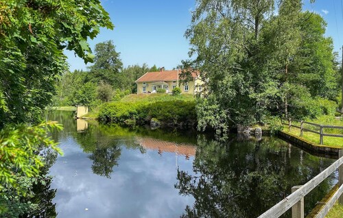 Awesome home in Marieholmsbruk with sauna