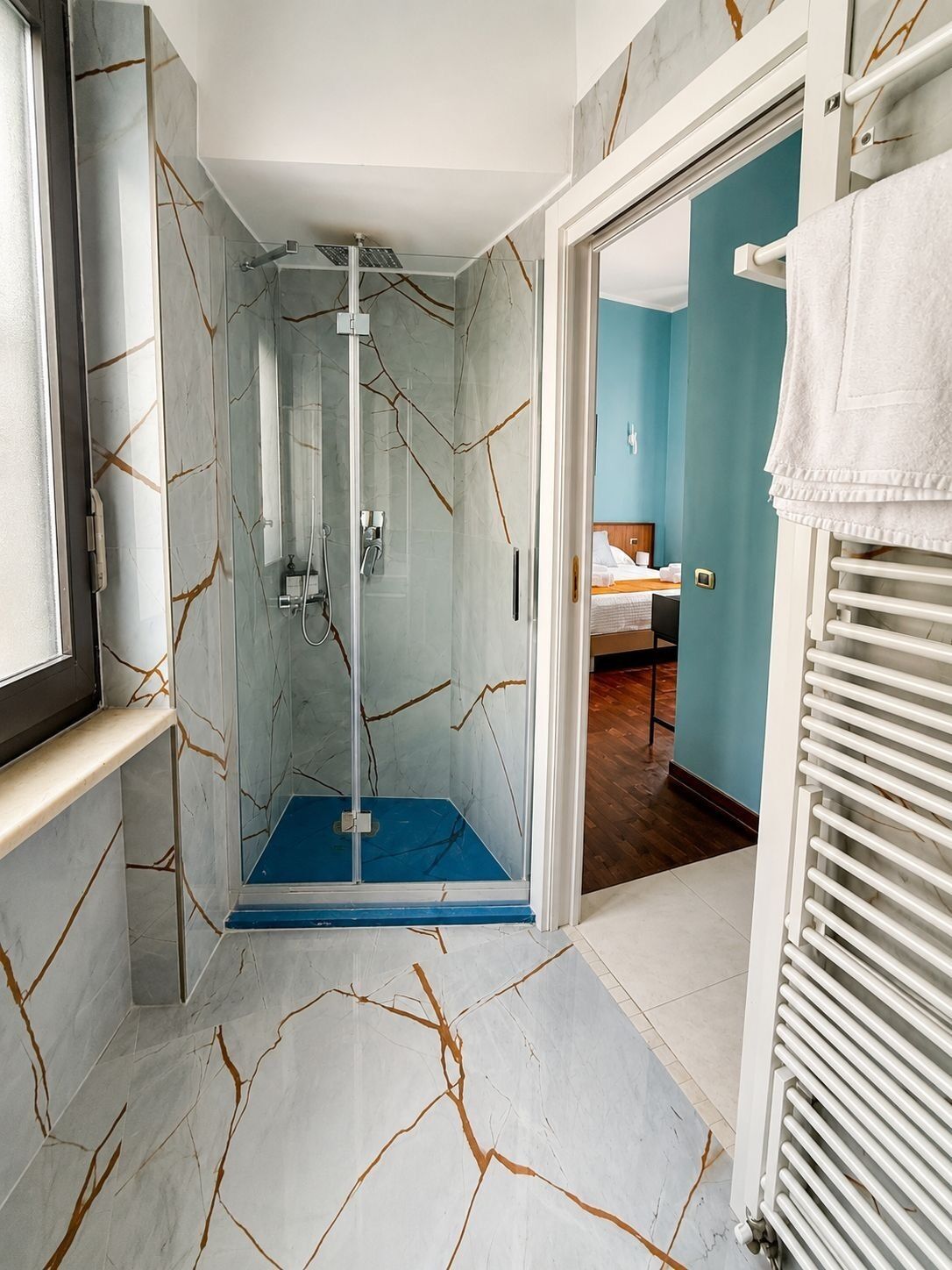 Apartamento conforto, banheira de imersão, vista para a cidade | Banheiro