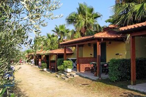 Khu ẩm thực ngoài trời