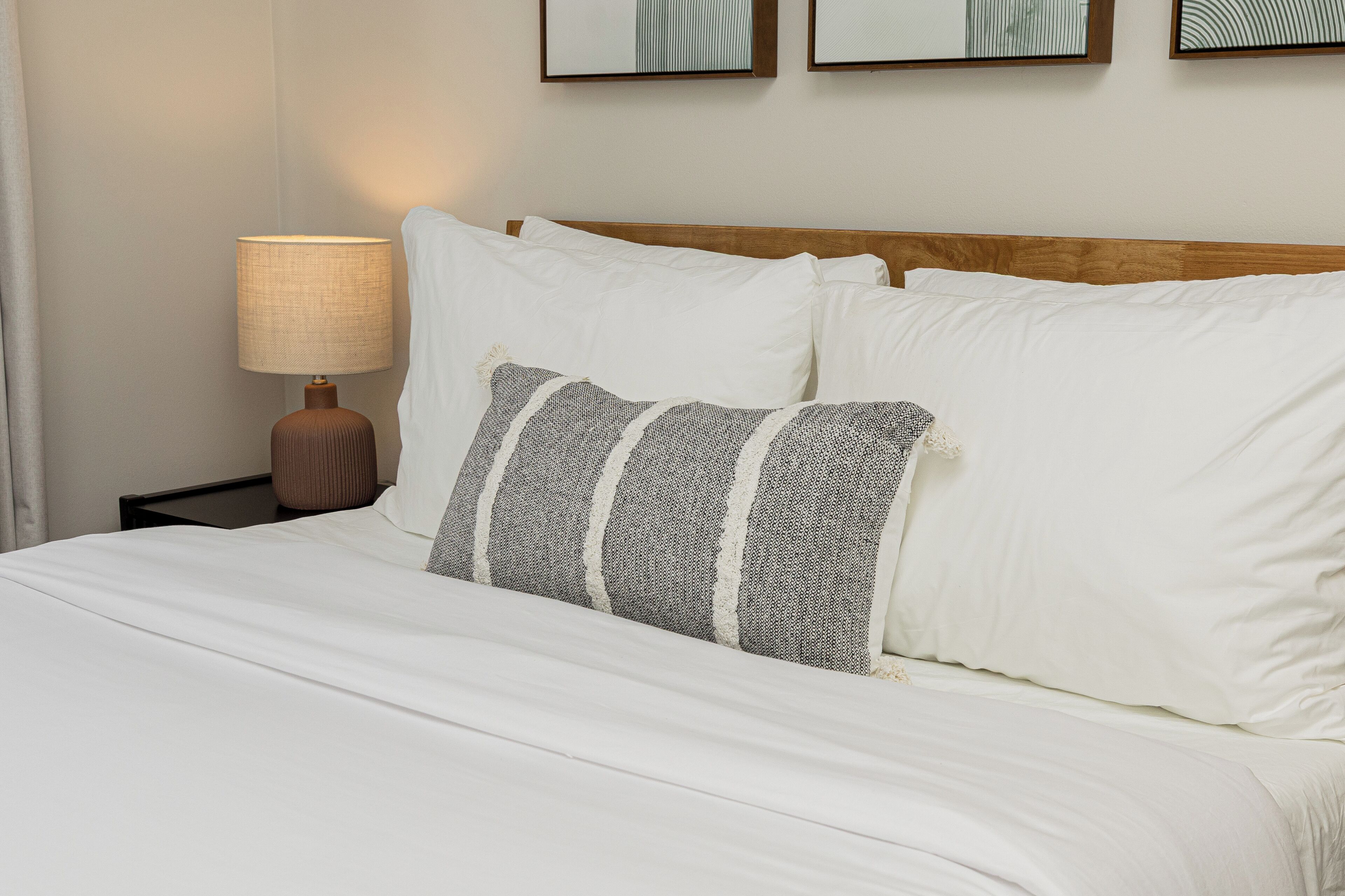 3 habitaciones, tabla de planchar con plancha y wifi gratis 