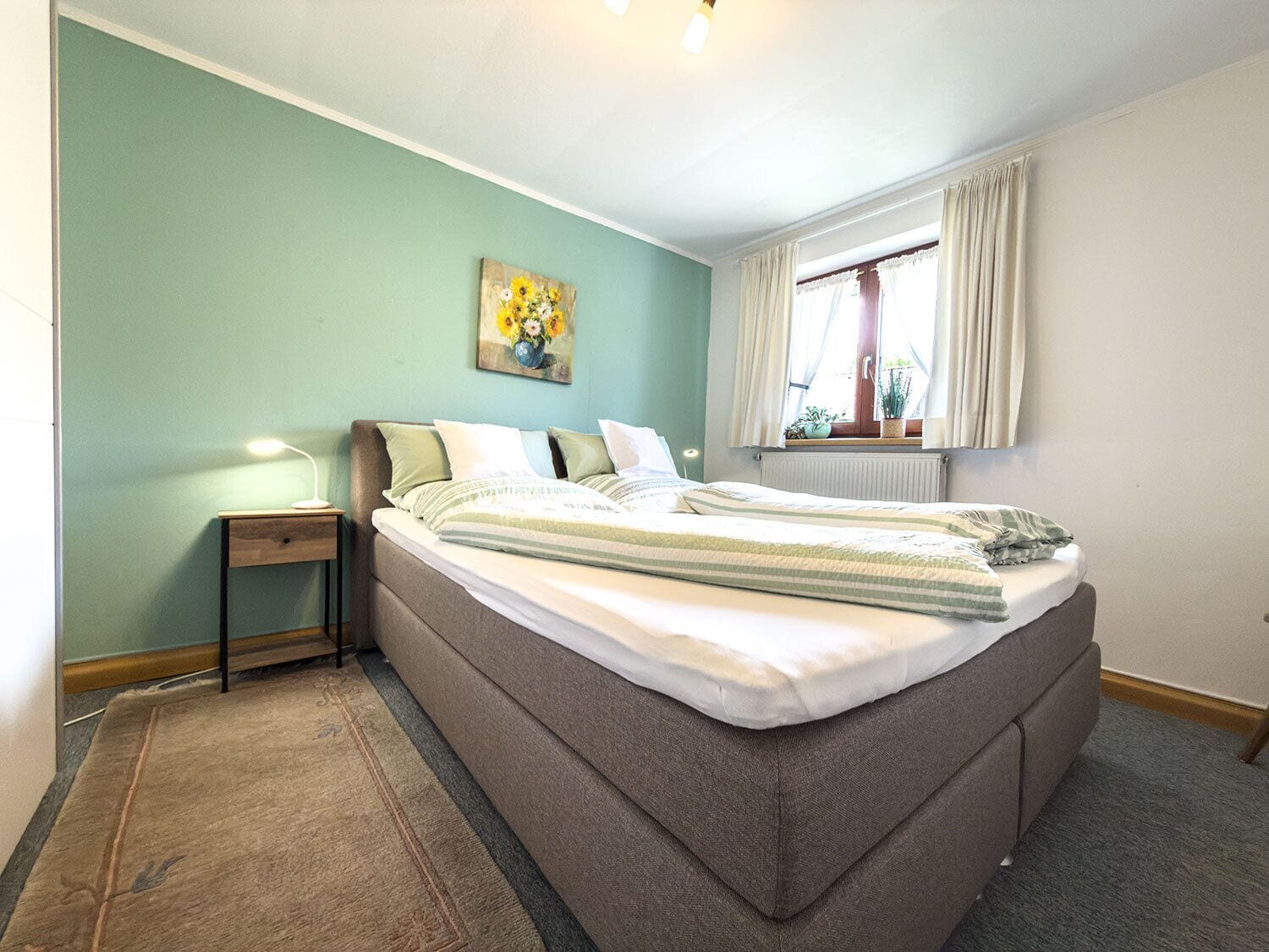 Wifi gratis y ropa de cama 