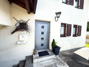 Exterior detail - Vacation apartment "Linde" (Oberstaufen)