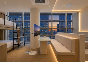 Deluxe Family room, Jacuzzi, City View | วิวจากห้องพัก