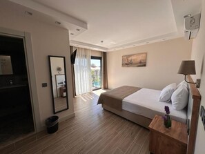 Standard Double Room, Balcony, Pool View | Desk, free WiFi - Çeşme Güzel Life (Cesme)