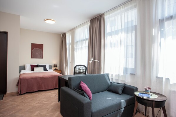 1 chambre, fer et planche à repasser, Wi-Fi, literie fournie