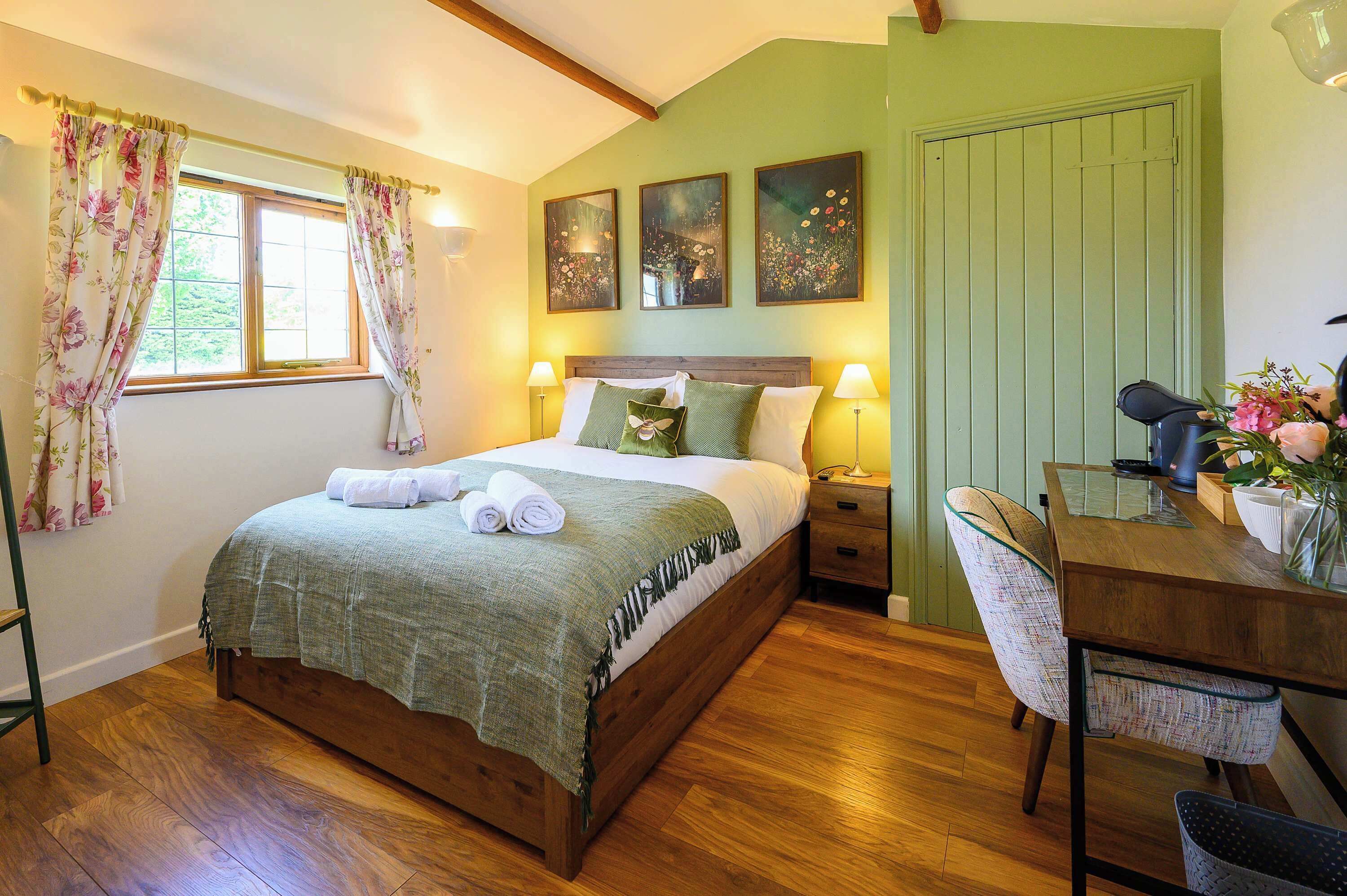 1 Schlafzimmer, Reisekinderbett, WLAN, Bettwäsche