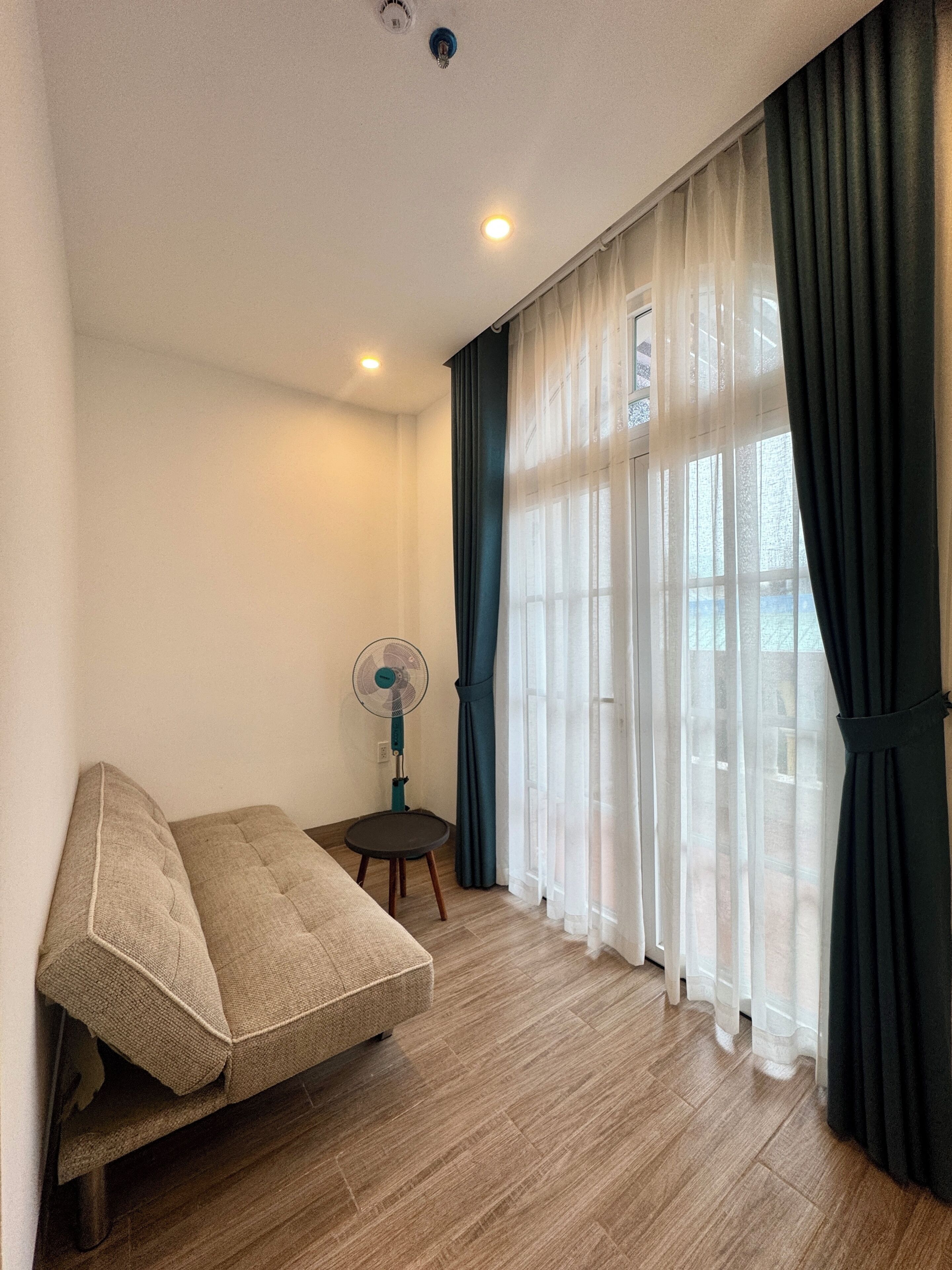  ห้องดีลักซ์, เตียงคิงไซส์ 1 เตียง, วิวทะเล | โต๊ะทำงาน, Wi-Fi ฟรี, ผ้าปูที่นอน