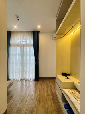 Deluxe-Zimmer, 1 King-Bett, Meerblick