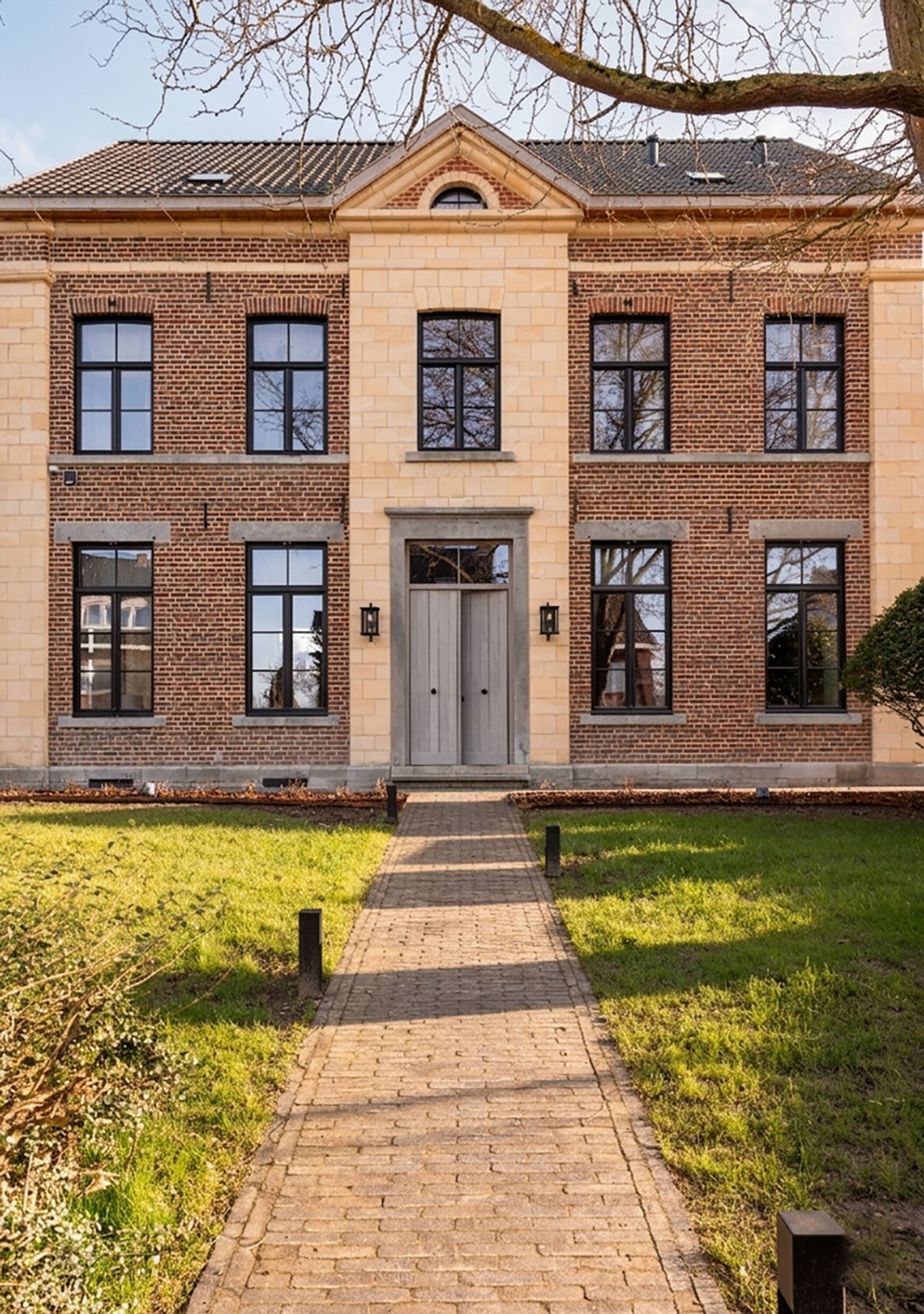 House | 5 bedrooms