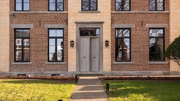 House | 5 bedrooms