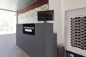 House | Reception