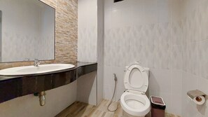 Bathroom - LK Resort (Bang Lamung)
