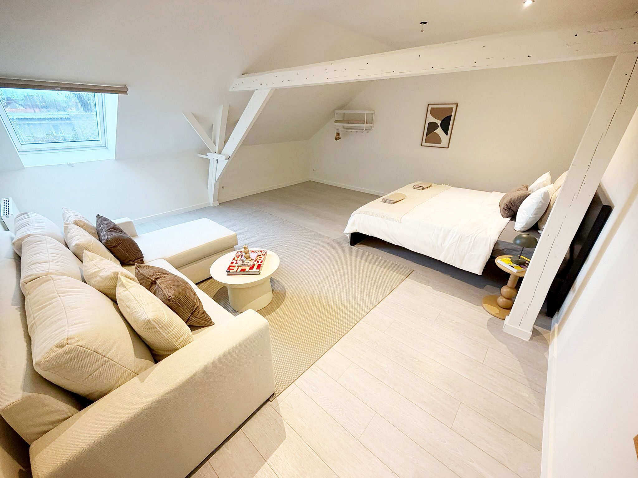 1 chambre, fer et planche à repasser, Wi-Fi gratuit, draps fournis
