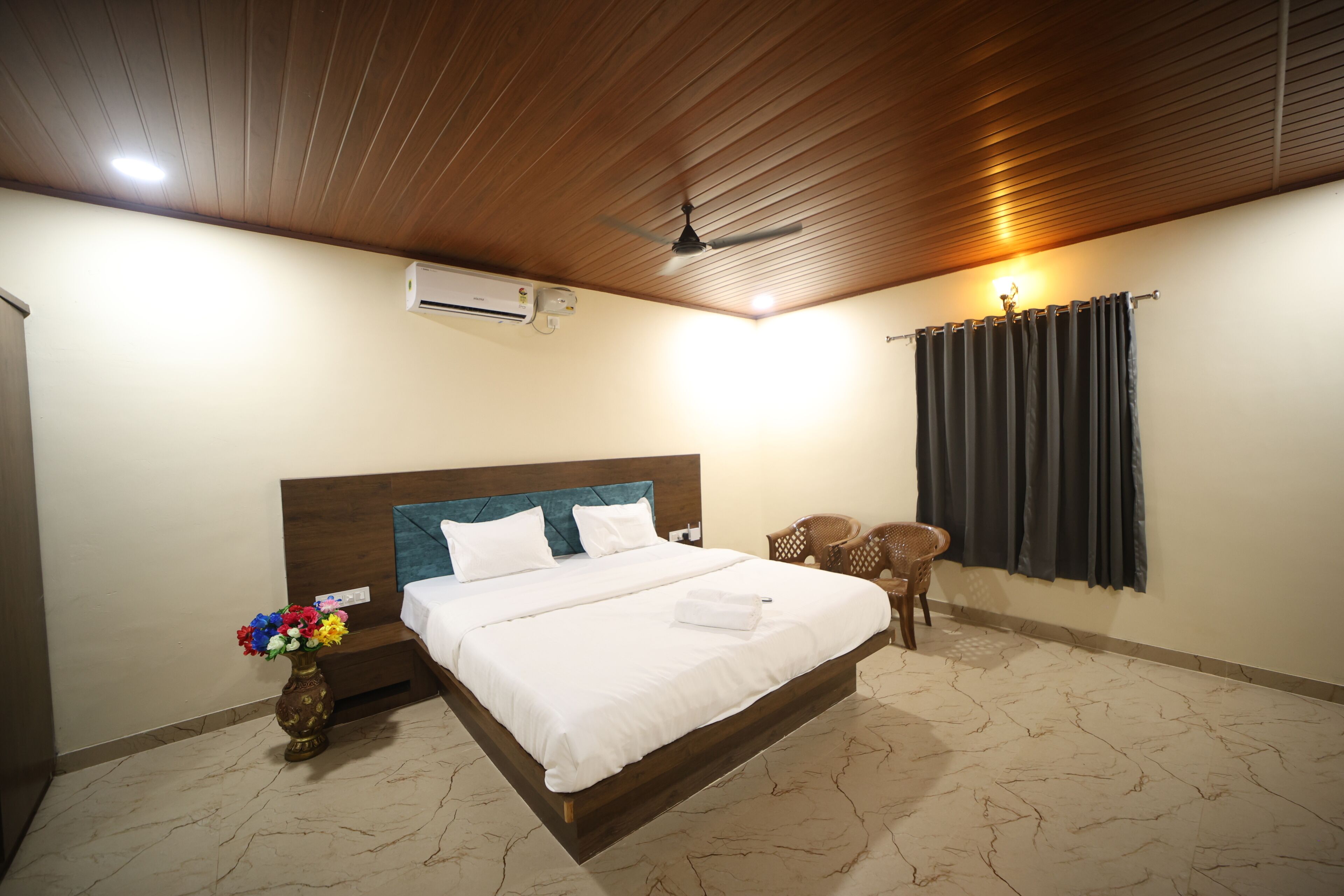 Deluxe Cottage | Free WiFi