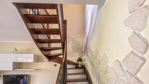Ảnh chưa phân loại, 3 trong số 76 ảnh, nút