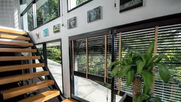 Villa, 4 habitaciones, para fumadores, alberca privada | Interior