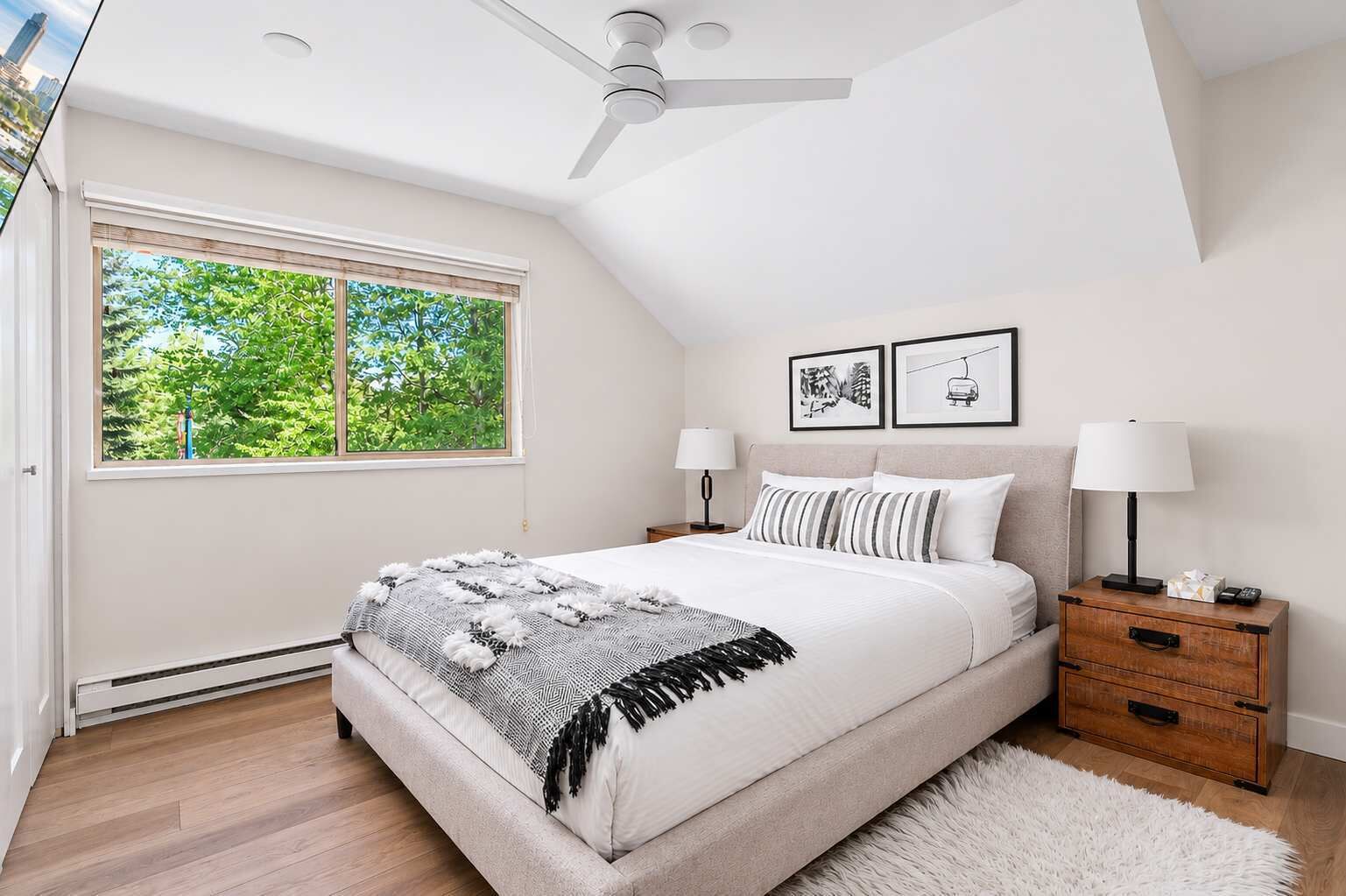3 bedrooms, iron/ironing board, travel crib, WiFi
