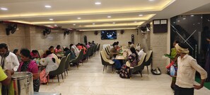 Dining - Hotel Meritel Grande (Indore)