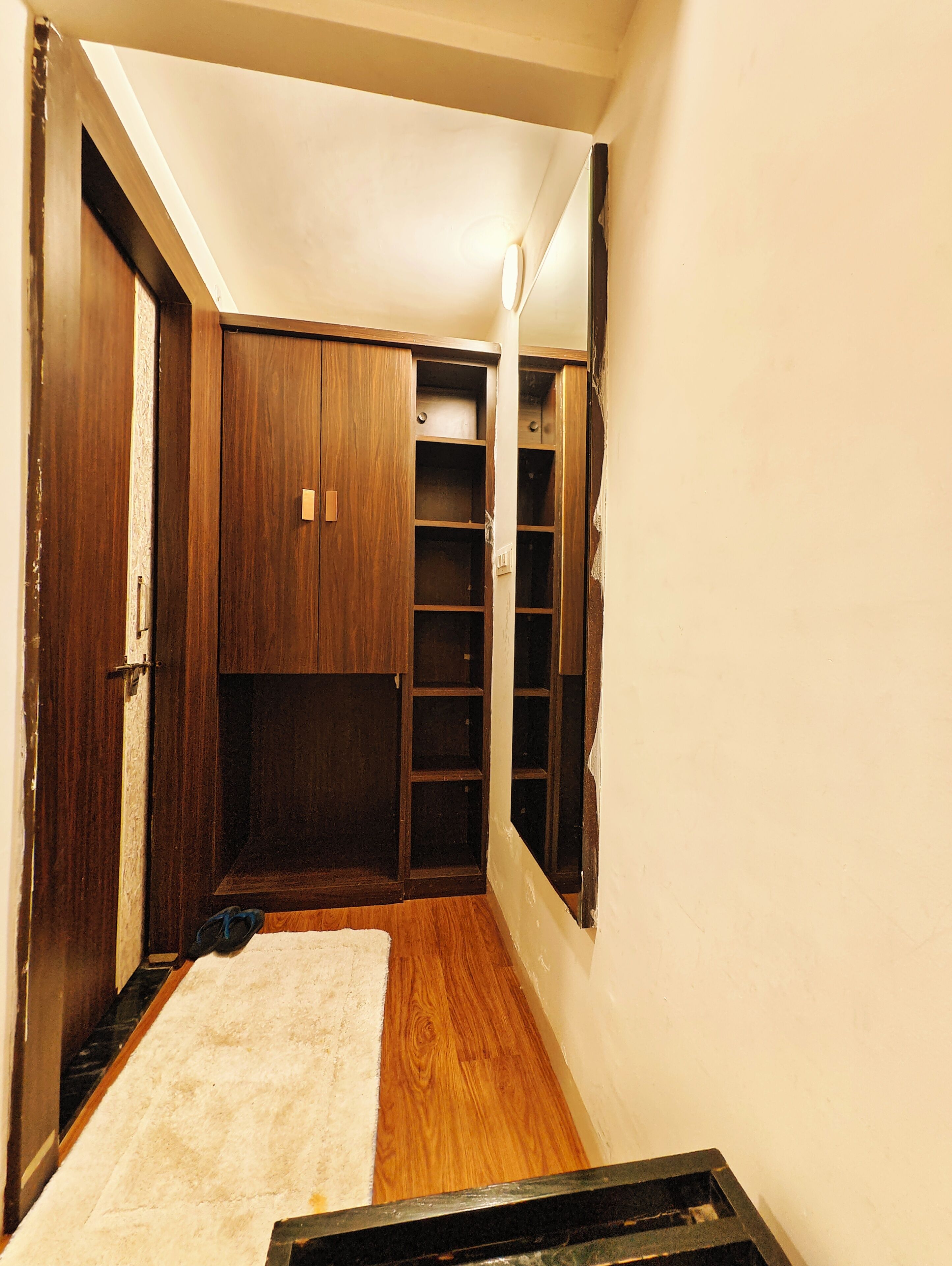 Deluxe Double Room, 1 King Bed, City View | Interior