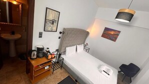 Economy Double Room 1