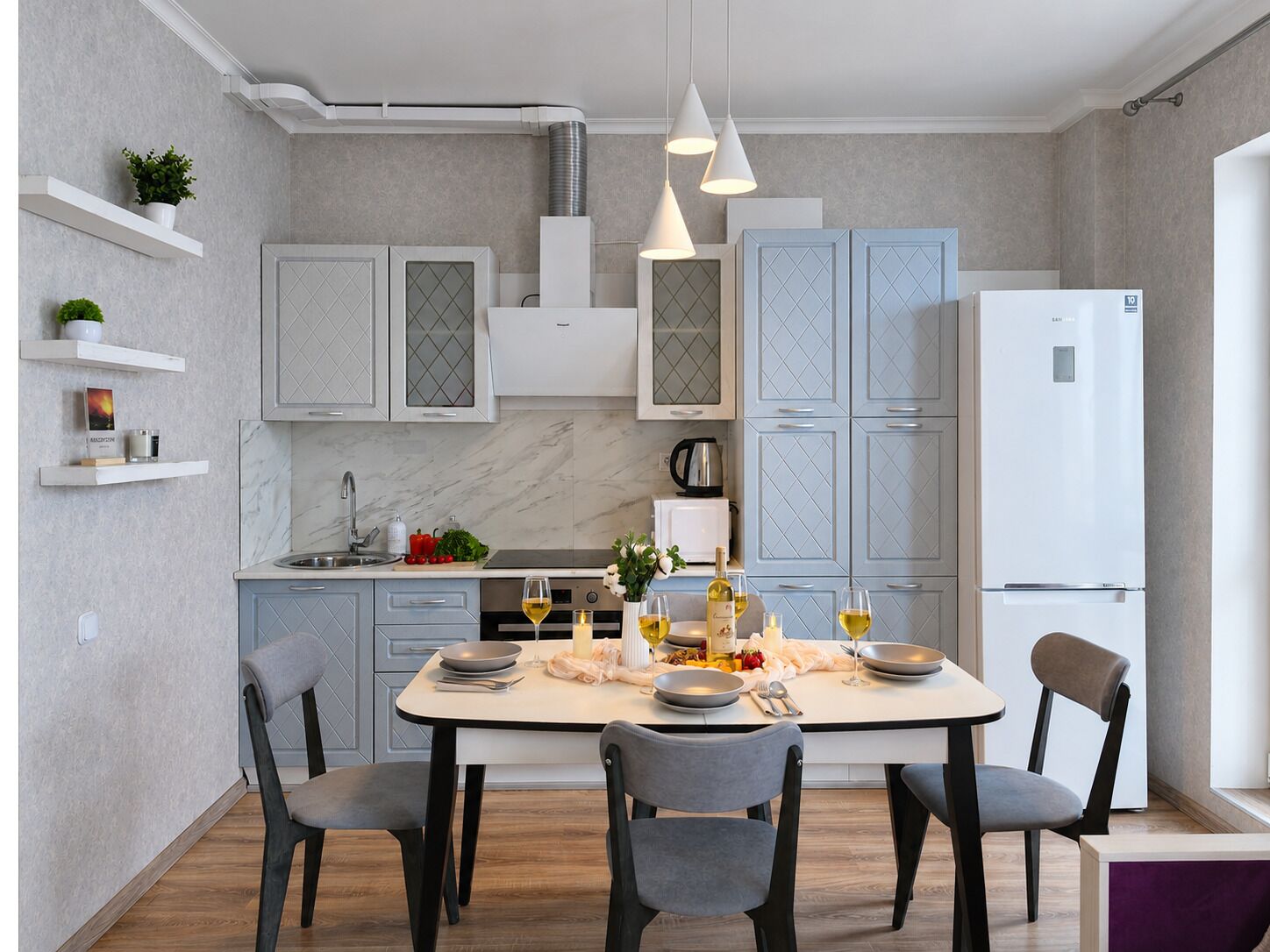 Comfort Studio, Balcony, City View | Private kitchen | Electric kettle