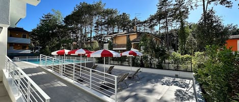 Apartment, 2 Schlafzimmer, Balkon, Gartenblick | Unterkunftsgelände