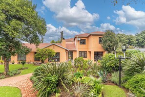 Exterior - Elidor Guesthouse  (Sandton)