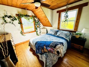 4 bedrooms, Internet, bed sheets - Perfect 4-bedroom house in welcoming Russell with a breathtaking view (Russell)