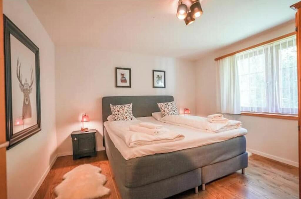 4* Renoviertes Apartment Oben Am Berg Auf 1500 M - Bettmeralp