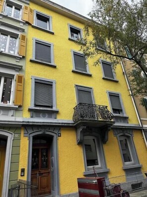 Exterior - Vrbo Property (Basel)