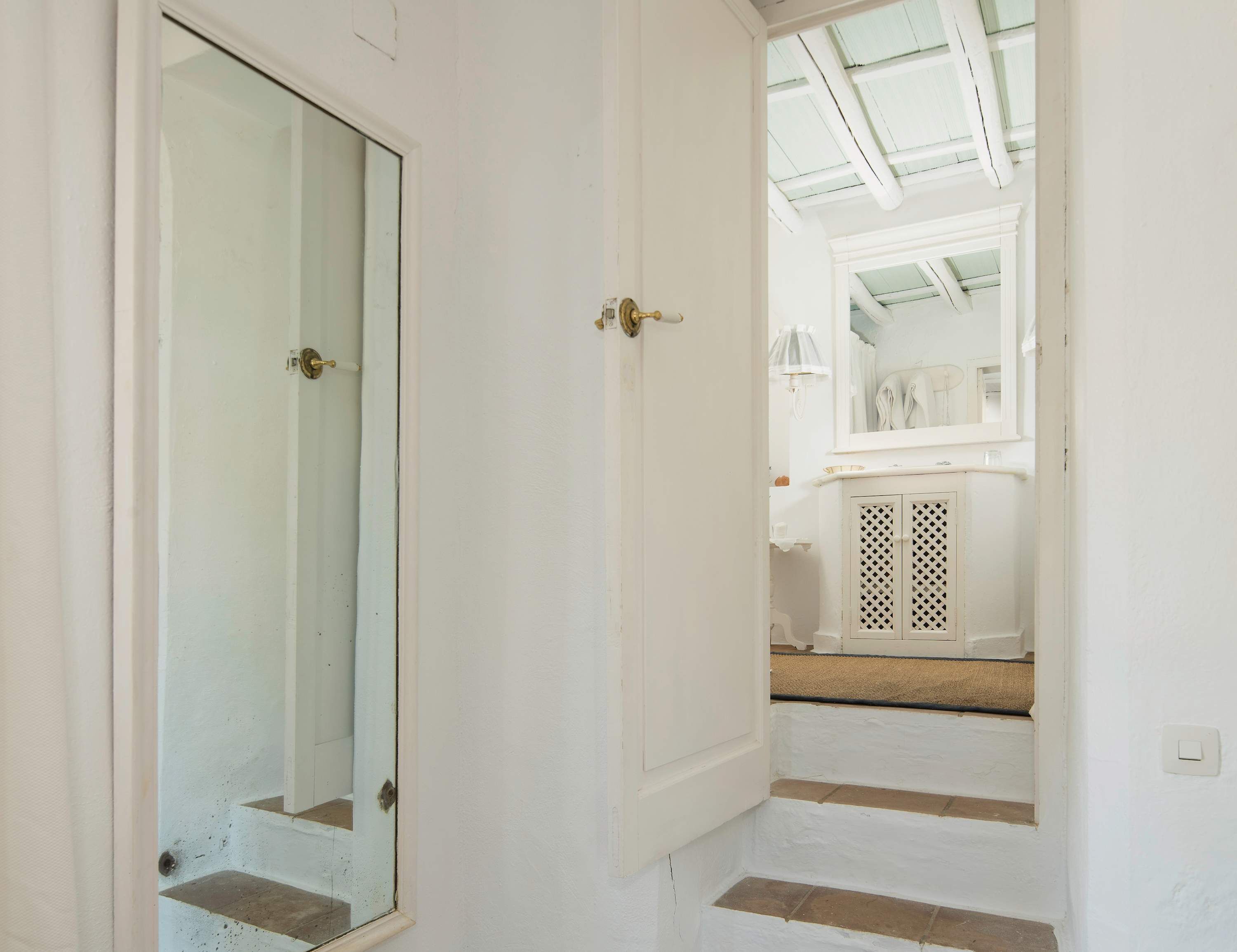House | 12 bedrooms, Internet