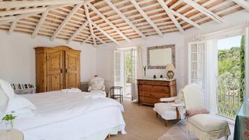 House | 12 bedrooms, Internet