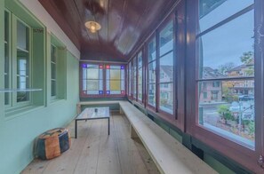 Interior - Stylish bijou near the center of Bern with garden (Bern)